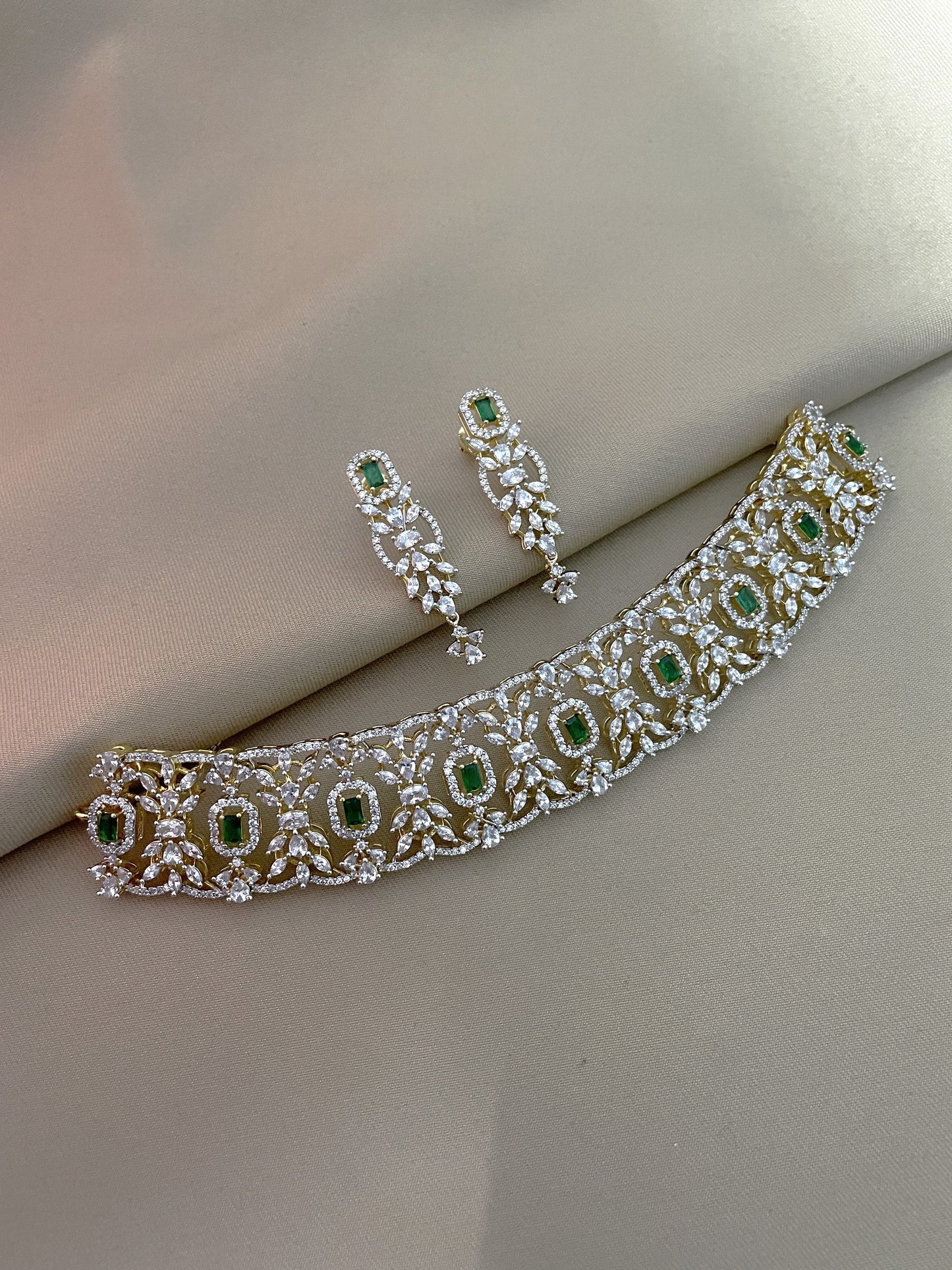 Regal Rania Gold Finish Choker Necklace Set