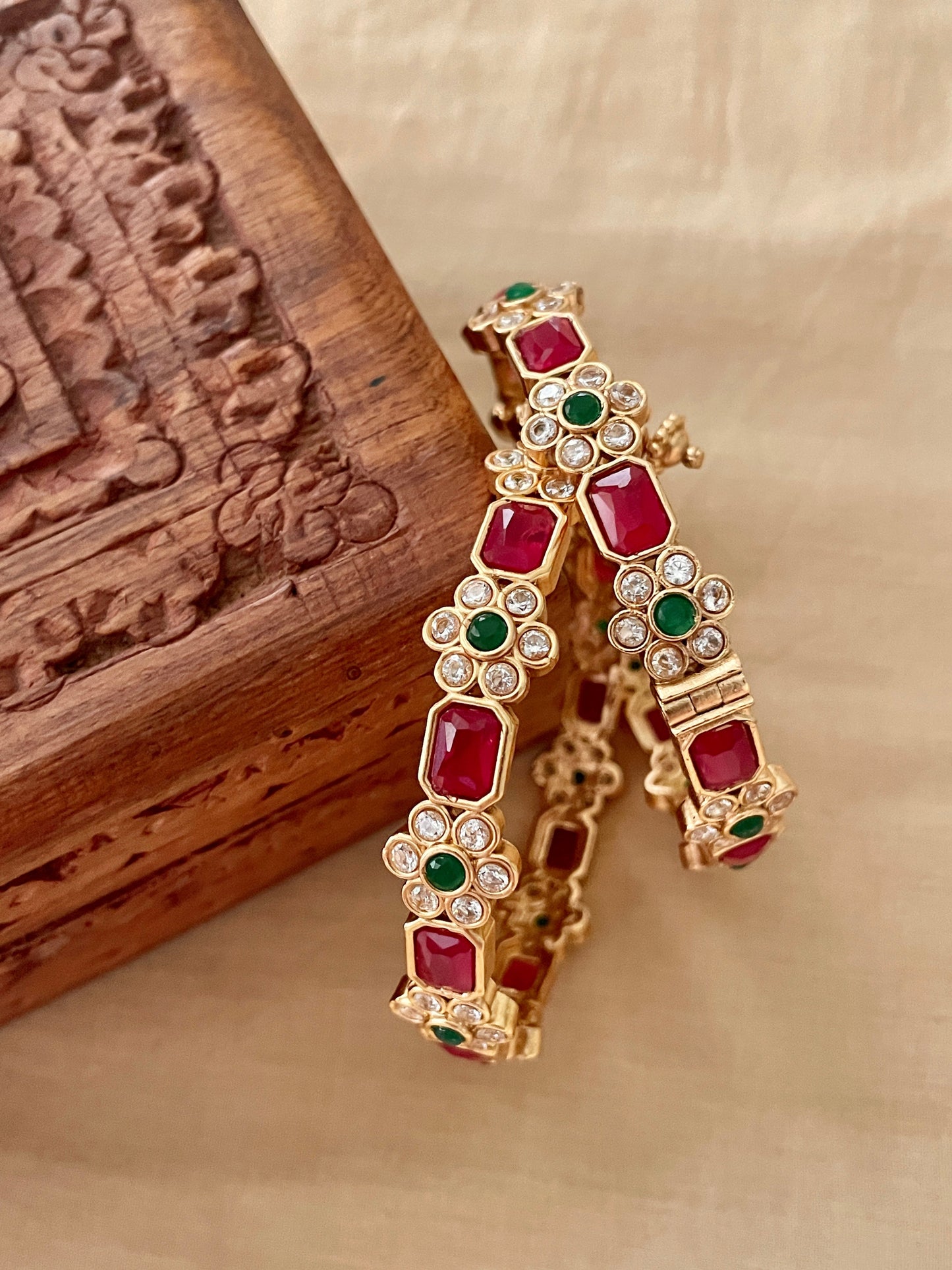 Ragini Floral Bangle Set