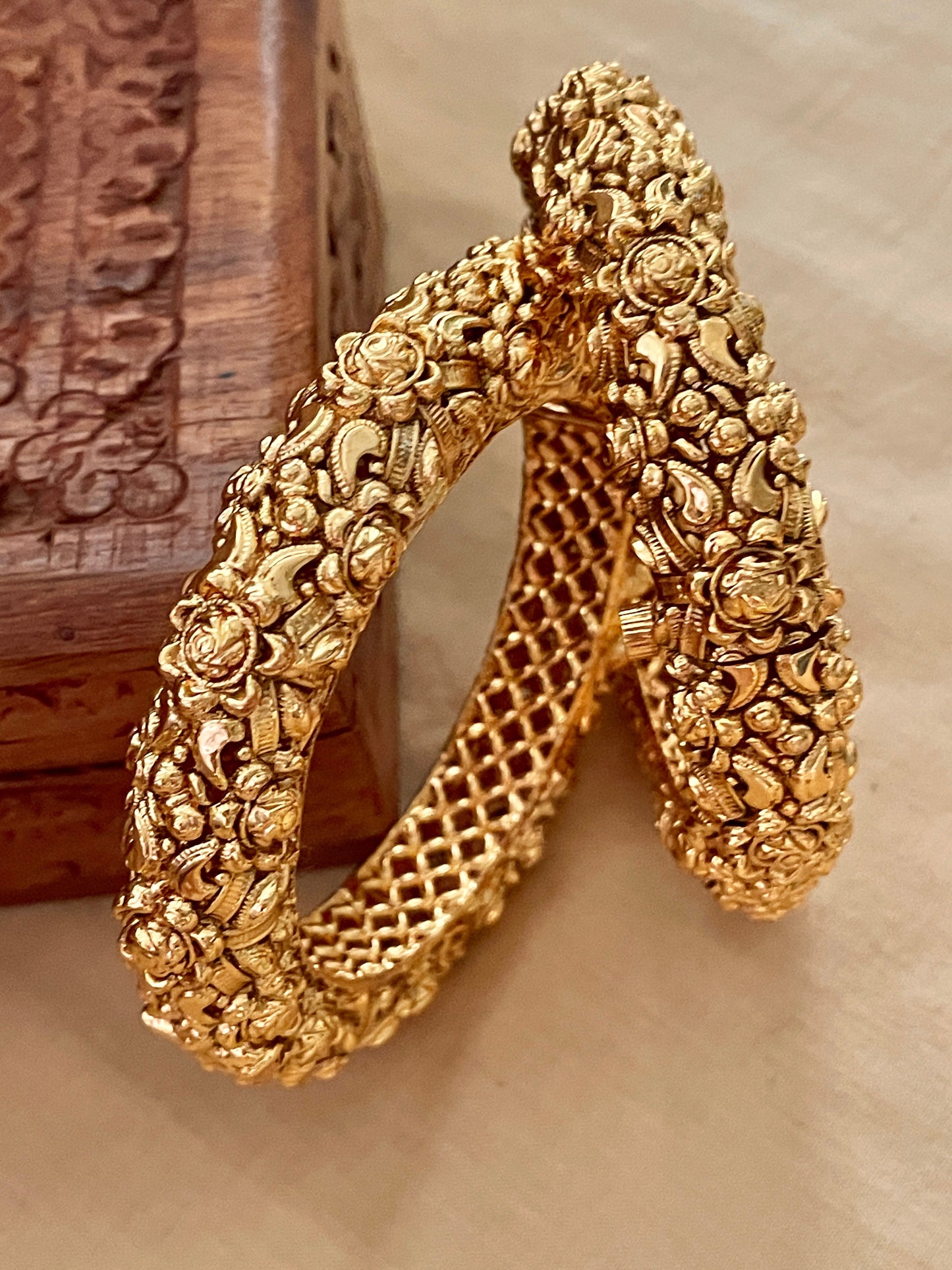 Viraasat Antique Gold Bangle Set