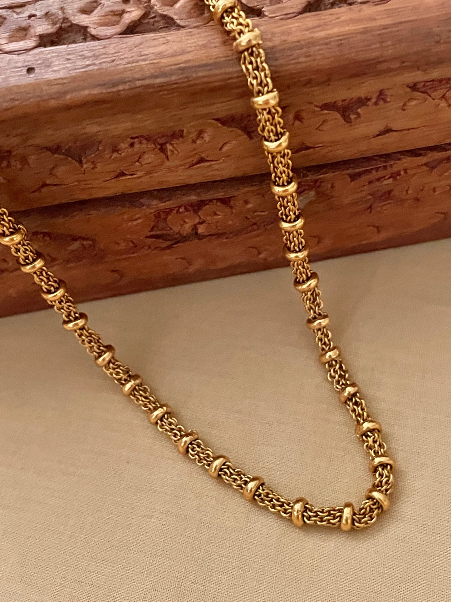 Suvarna Chain
