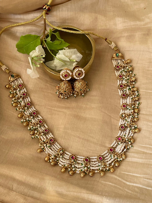 Grace Pearl Necklace Set