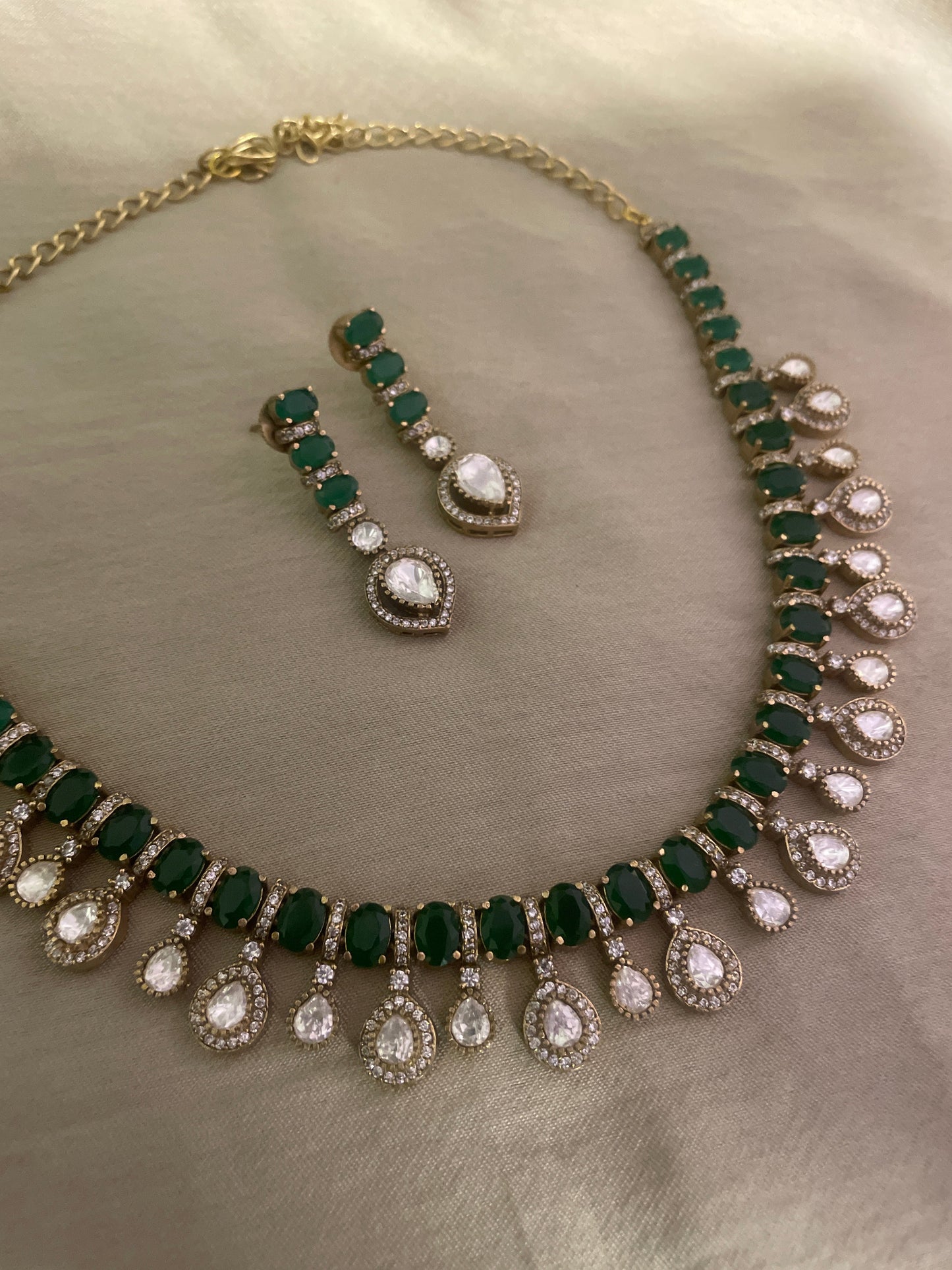 Anokhi Emerald Polki Necklace
