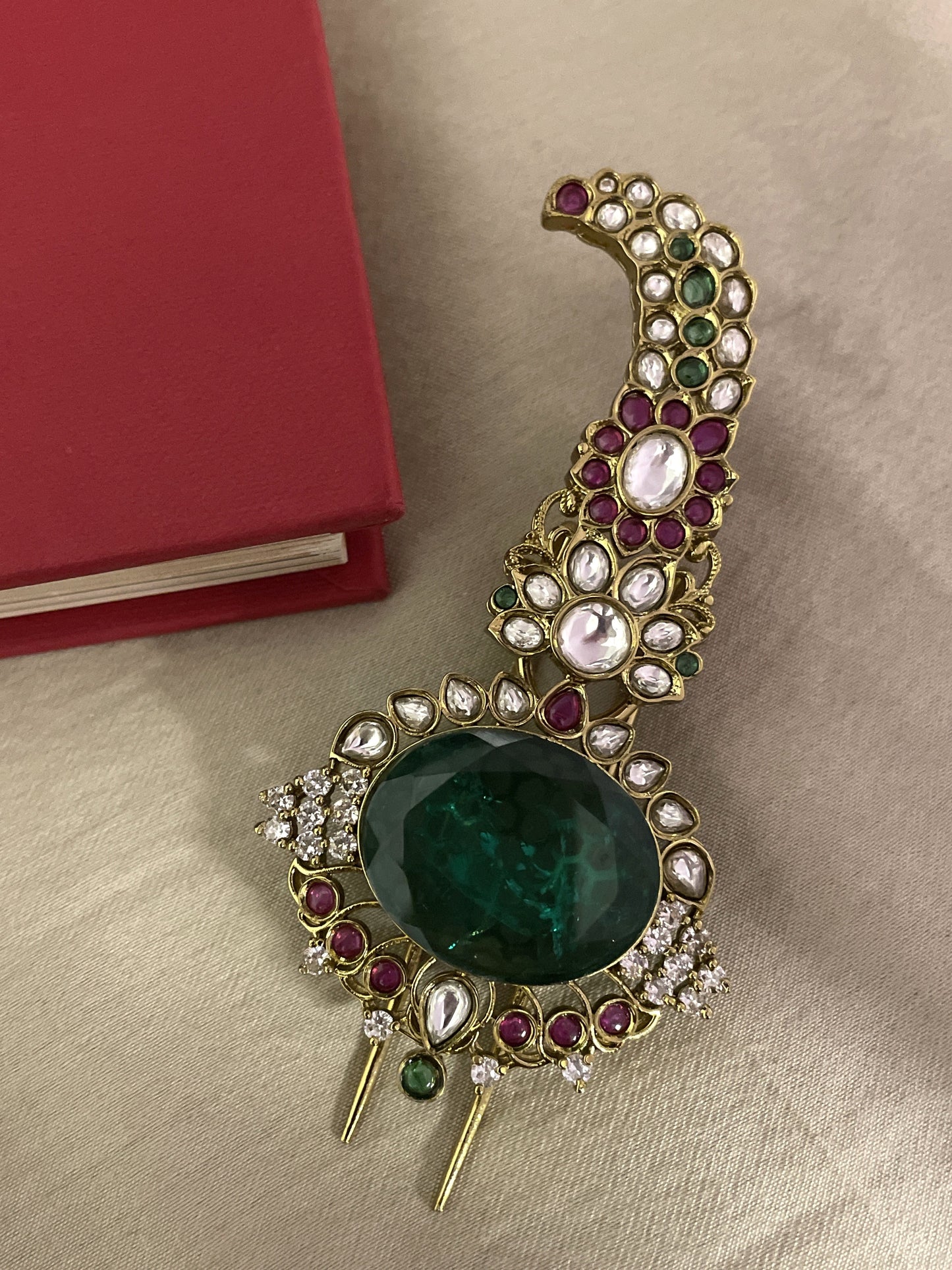 Sahaj Emerald Polki Kalgi