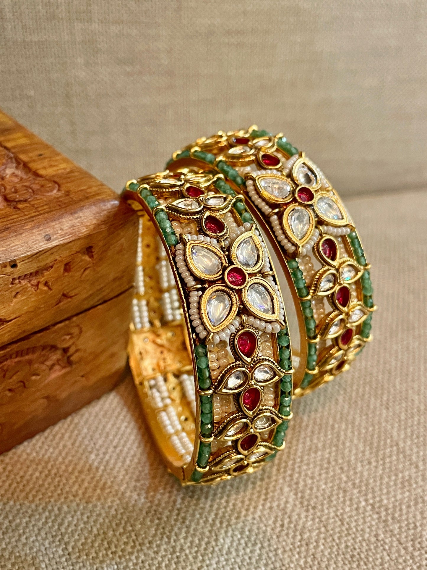 Shringaar Polki Bangle Set