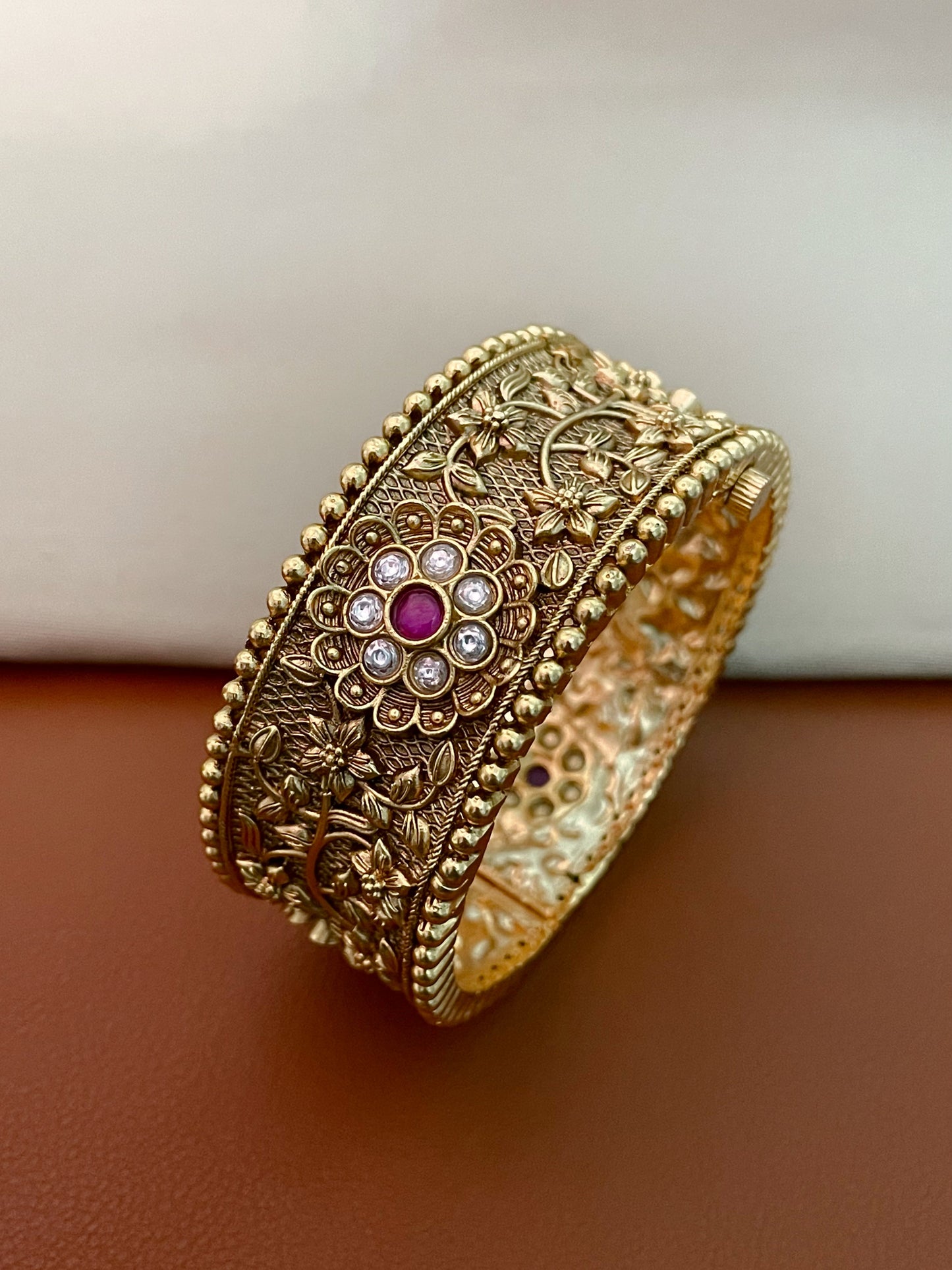 Aarushi Antique Gold Finish Bangle- Single