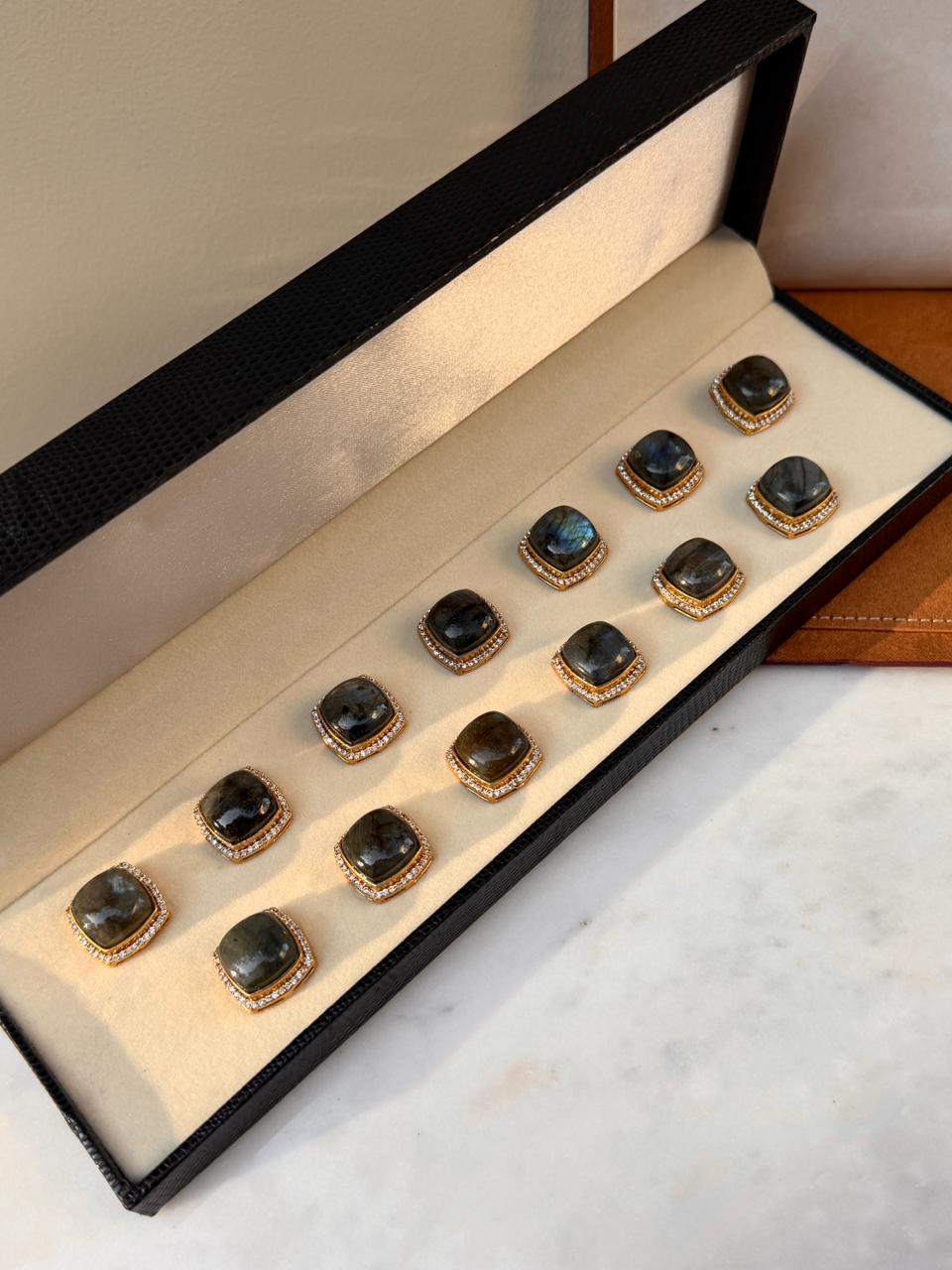 Apex Button Set